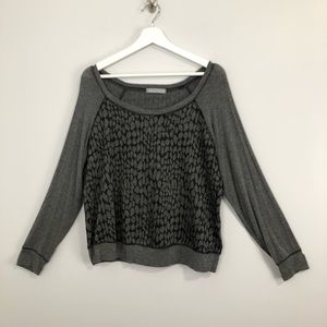 Olivia & Moon Graphic Sweater Size: M